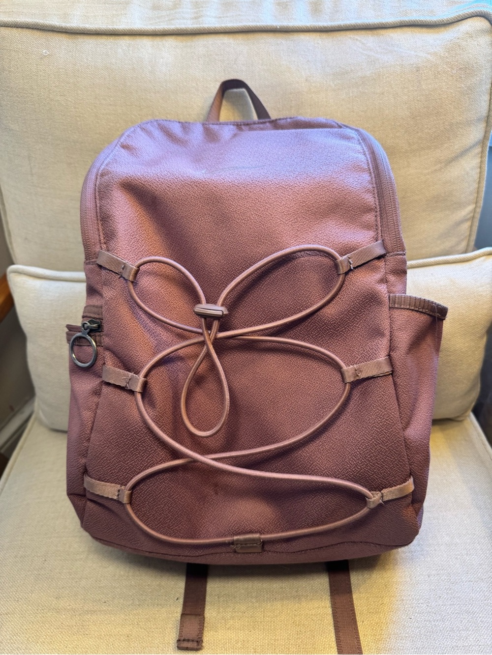 Nike Mauve/Pink Casual Backpack with Front Bungee
